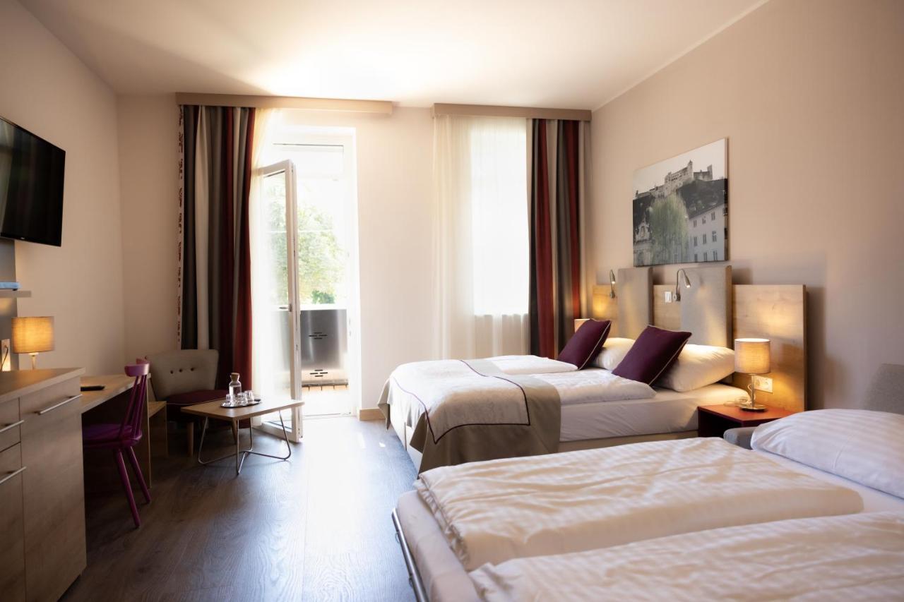 Max 70 I Contactless Check-in Hotel Salisburgo