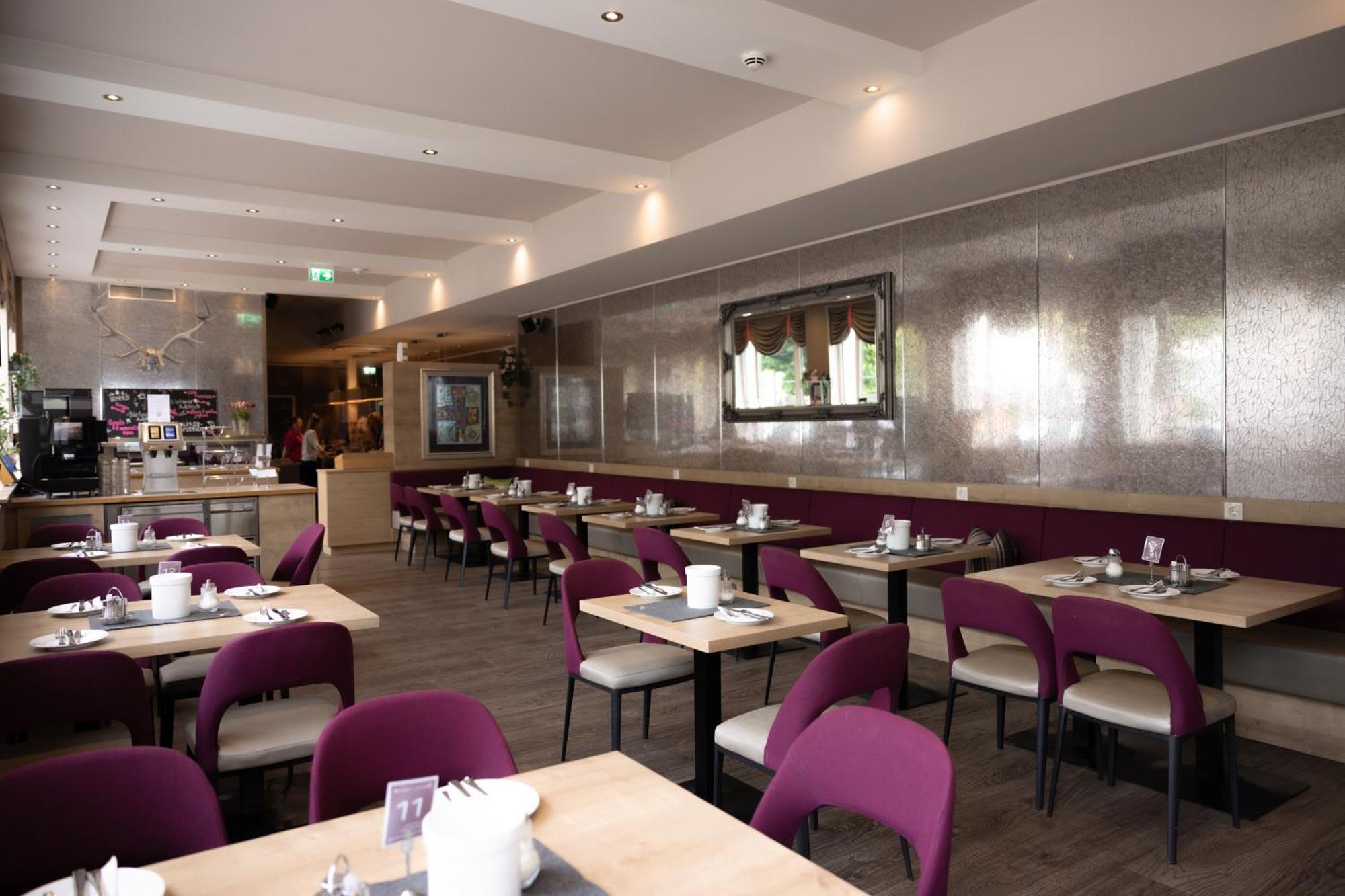 Max 70 I Contactless Check-in Hotel Salisburgo